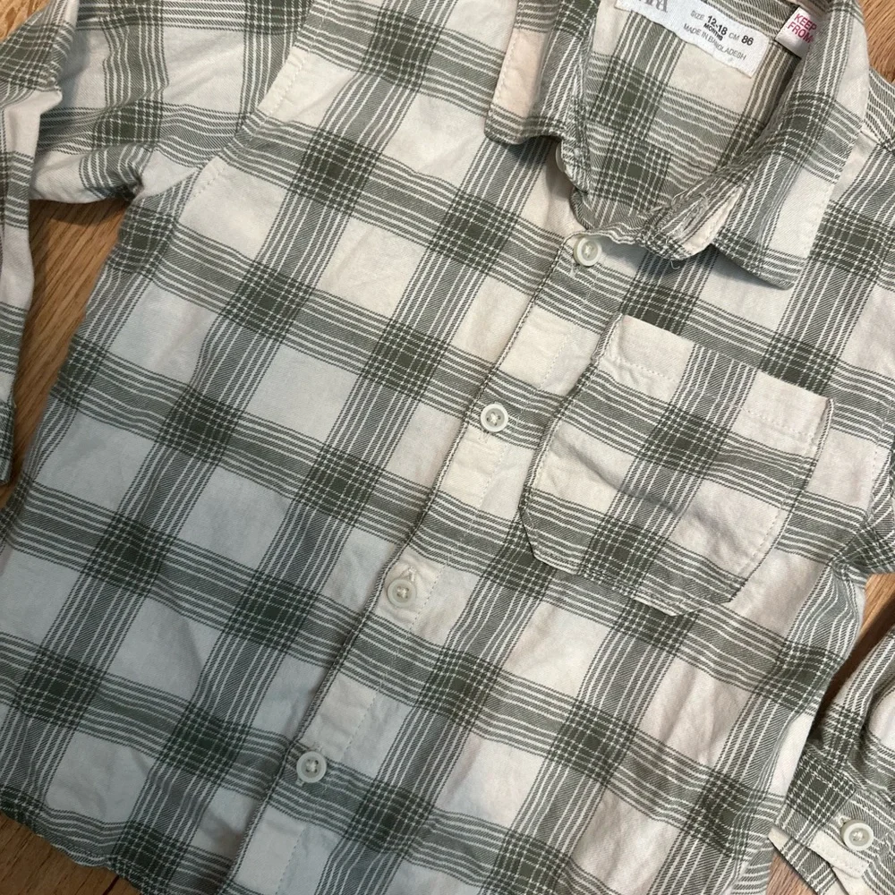 Zara Plaid Button-Down Shirt in Green and White - Picture 3 of 3